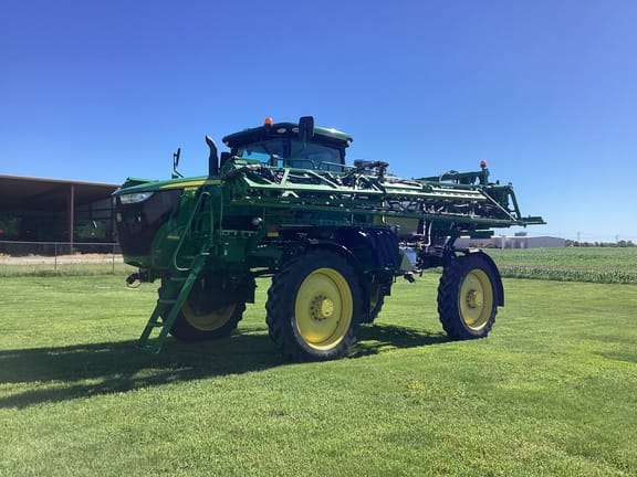 Main image John Deere R4038