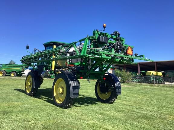 Image of John Deere R4038 equipment image 3