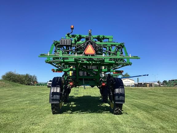 Image of John Deere R4038 equipment image 4