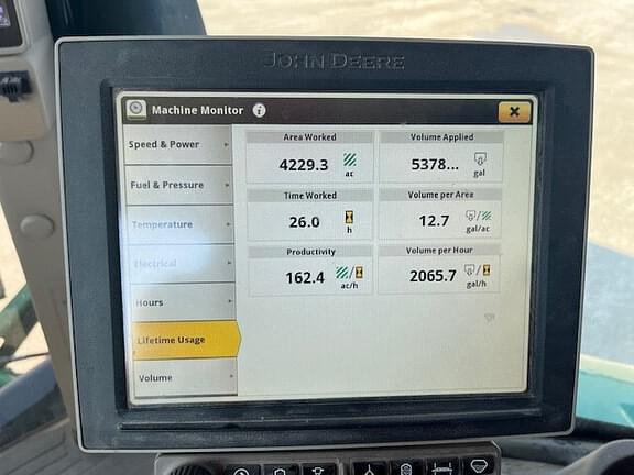 Image of John Deere R4038 equipment image 4