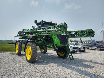 Main image John Deere R4038