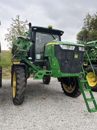 Image of John Deere R4038 equipment image 1