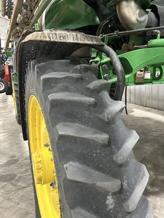 Image of John Deere R4038 equipment image 4