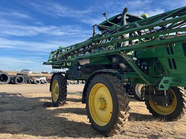 Image of John Deere R4038 equipment image 3