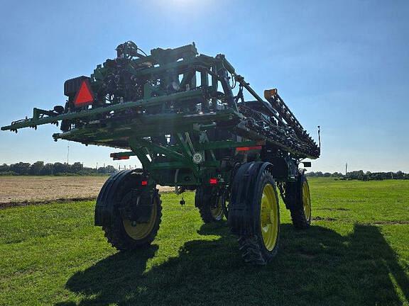 Image of John Deere R4038 equipment image 2