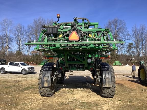 Image of John Deere R4038 equipment image 2