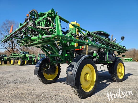 Image of John Deere R4038 equipment image 4
