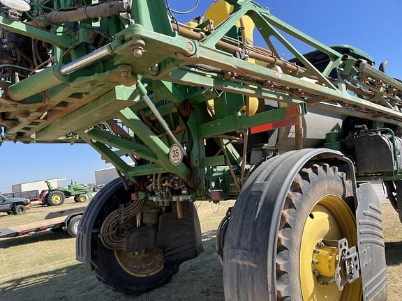 Main image John Deere R4038 19