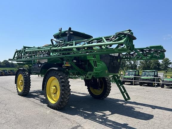 Image of John Deere R4038 equipment image 3