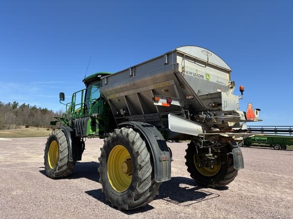 Image of John Deere R4038 equipment image 2