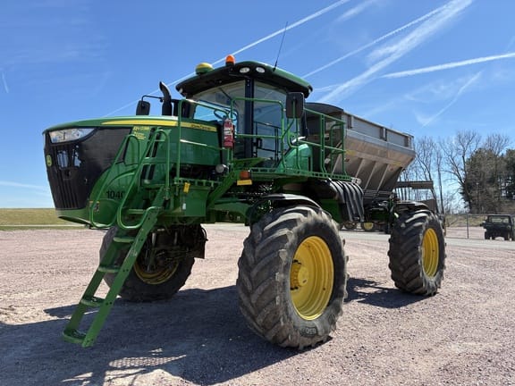 2020 John Deere R4038 Equipment Image0