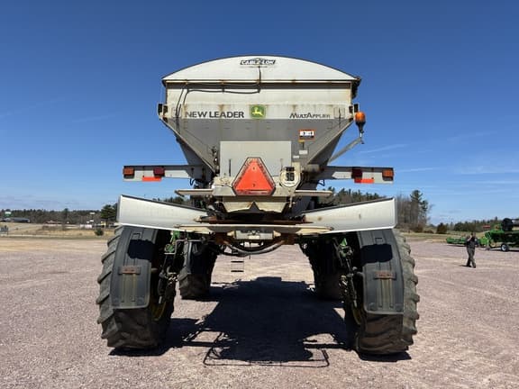 Image of John Deere R4038 equipment image 3