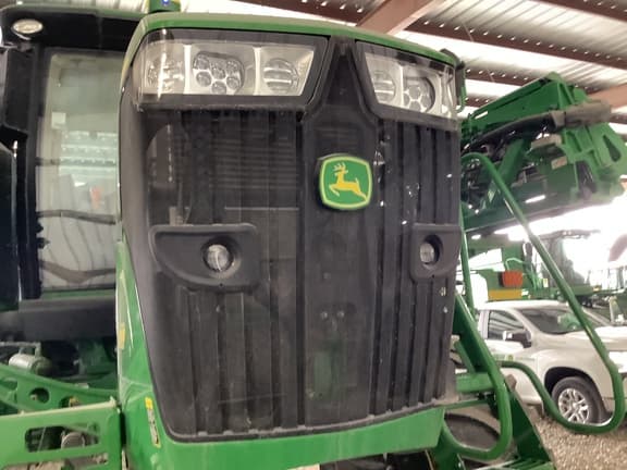 Image of John Deere R4038 equipment image 2