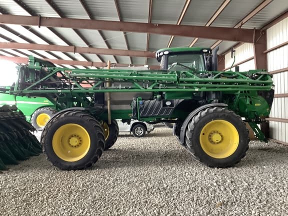 Image of John Deere R4038 equipment image 3