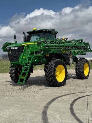 Image of John Deere R4038 equipment image 2
