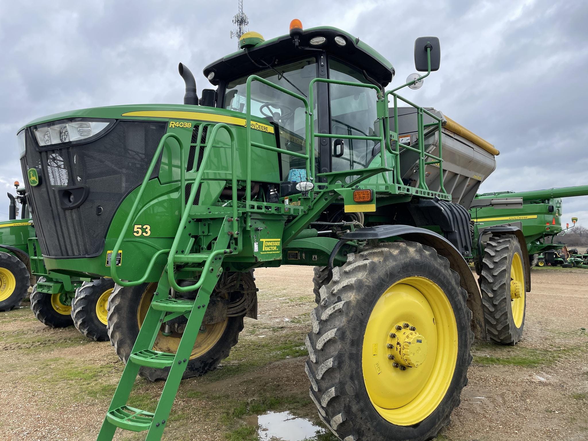 Main image John Deere R4038