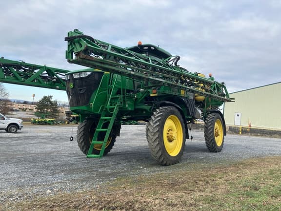 Image of John Deere R4038 equipment image 2