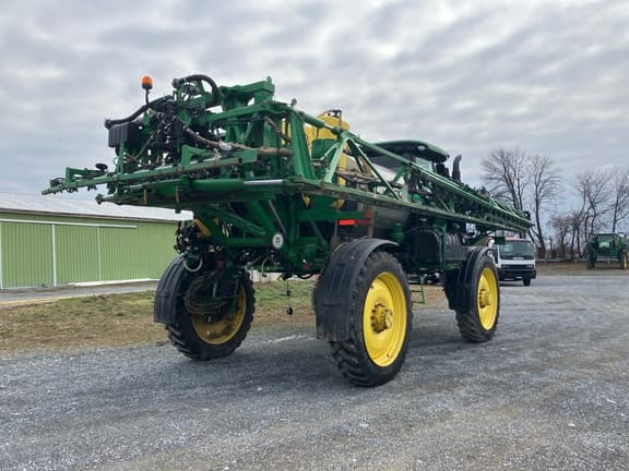 Image of John Deere R4038 equipment image 2
