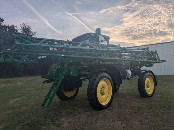 Image of John Deere R4038 equipment image 2