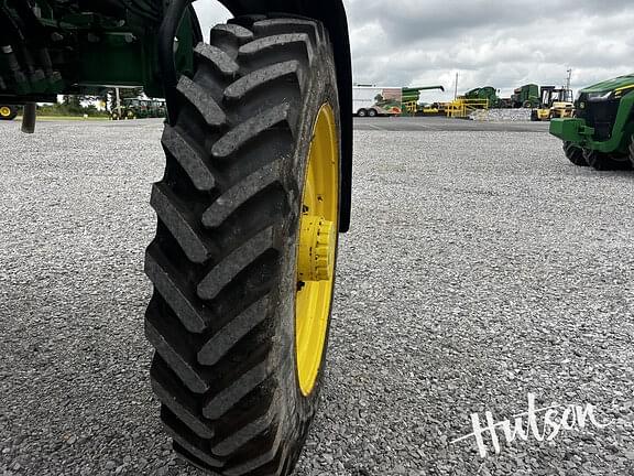 Image of John Deere R4038 equipment image 4
