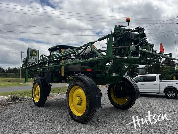 Image of John Deere R4038 equipment image 3