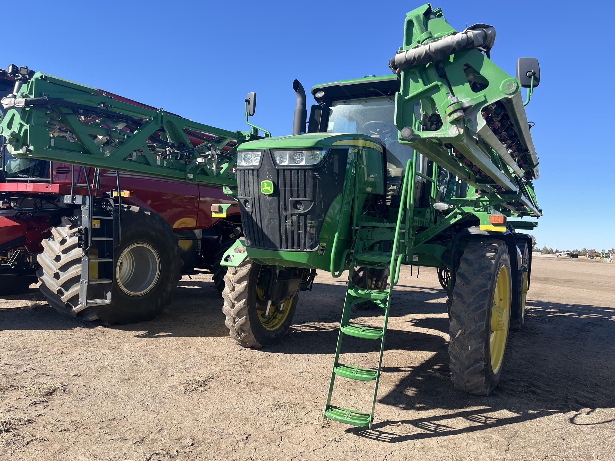 Main image John Deere R4038