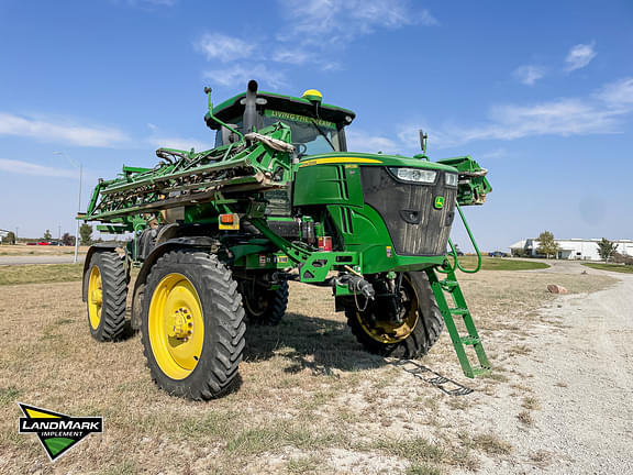 Image of John Deere R4038 equipment image 2