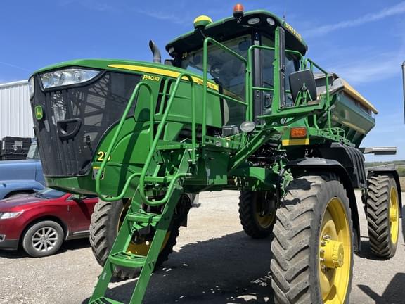 Image of John Deere R4038 equipment image 3