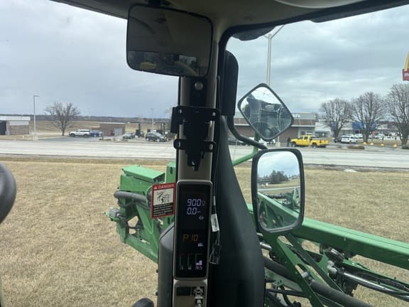 Image of John Deere R4038 equipment image 3