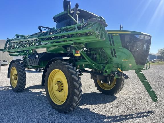 Image of John Deere R4038 equipment image 2