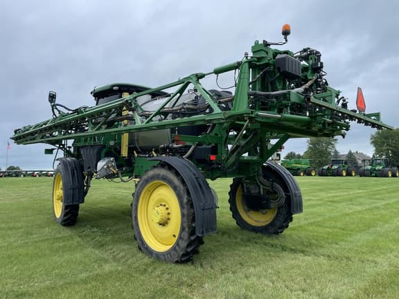 Image of John Deere R4038 equipment image 3