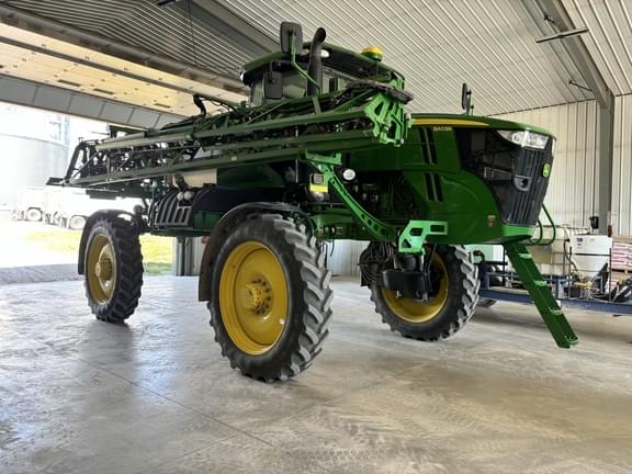 Image of John Deere R4038 equipment image 3