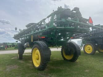 Image of John Deere R4038 equipment image 2