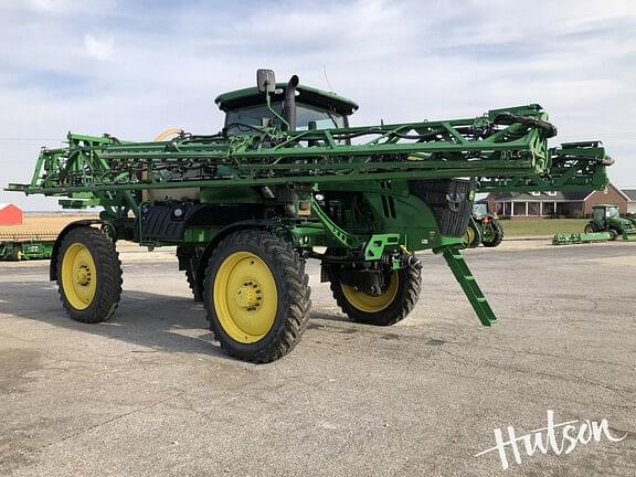 Image of John Deere R4038 equipment image 1