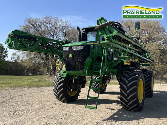 2020 John Deere R4038 Equipment Image0