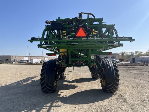 Image of John Deere R4038 equipment image 4