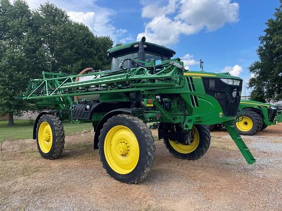Image of John Deere R4038 equipment image 1