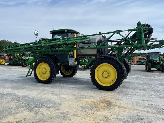 Image of John Deere R4038 equipment image 1