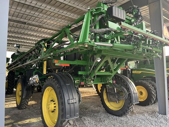 Image of John Deere R4038 equipment image 4