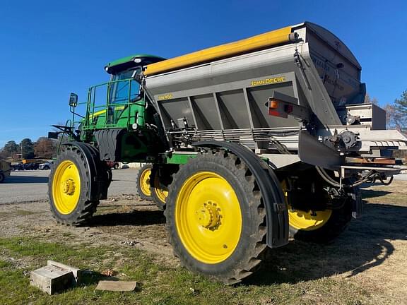 Image of John Deere R4038 equipment image 3