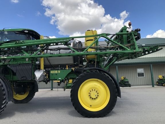 Main image John Deere R4038