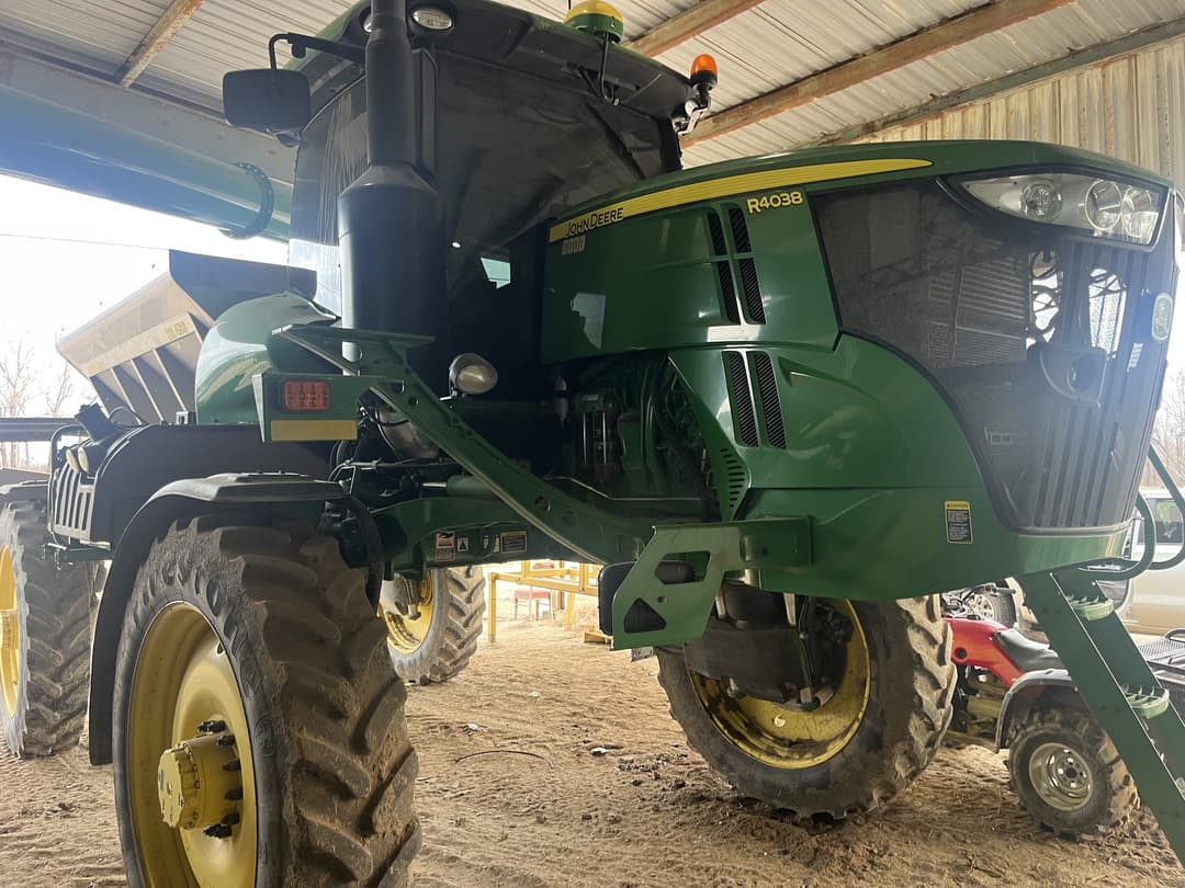 Image of John Deere R4038 Image 0