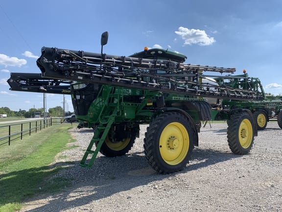 Main image John Deere R4038