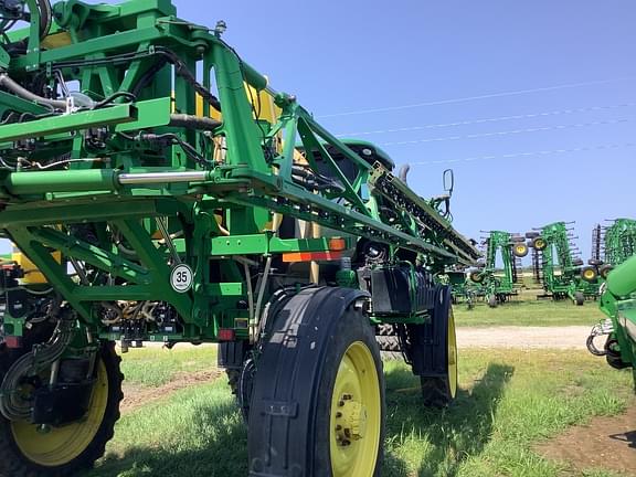 Image of John Deere R4038 equipment image 4