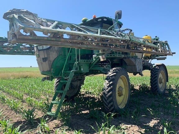 Main image John Deere R4038