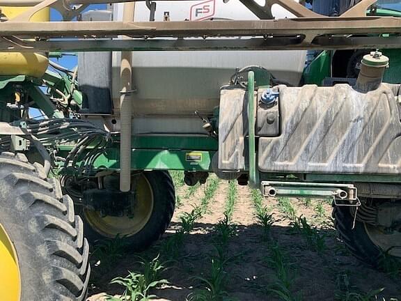 Main image John Deere R4038 9