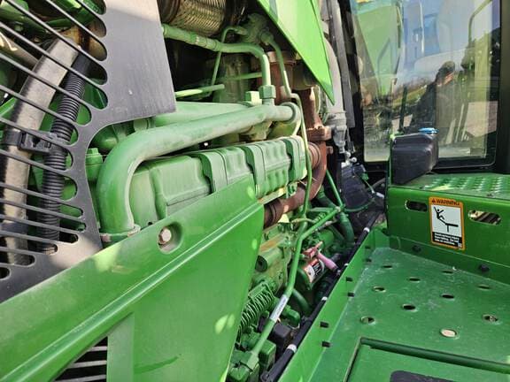 Image of John Deere R4038 equipment image 4