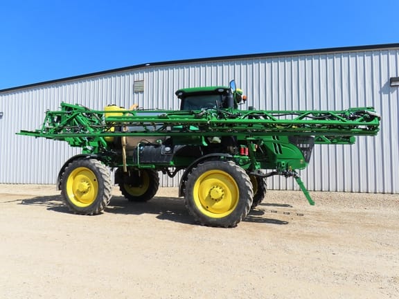 2020 John Deere R4038 Equipment Image0
