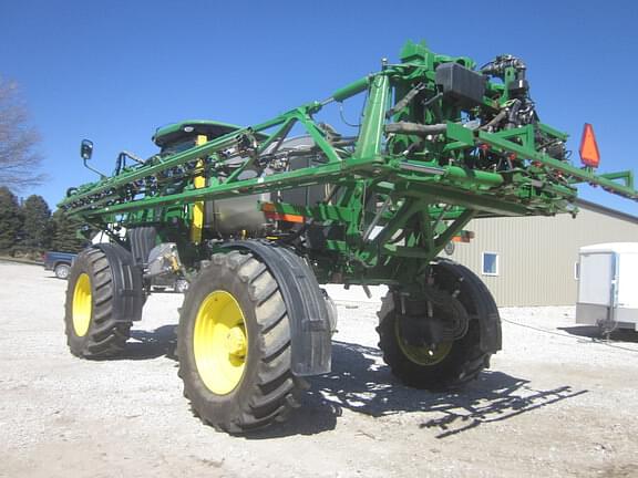 Image of John Deere R4038 equipment image 4