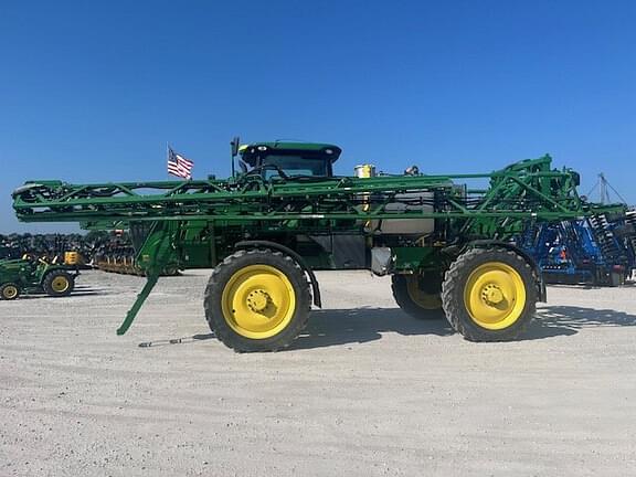 Image of John Deere R4038 equipment image 4